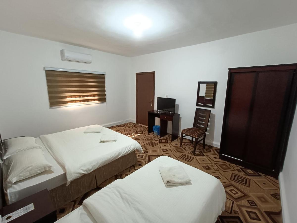 Happy Night Homestay